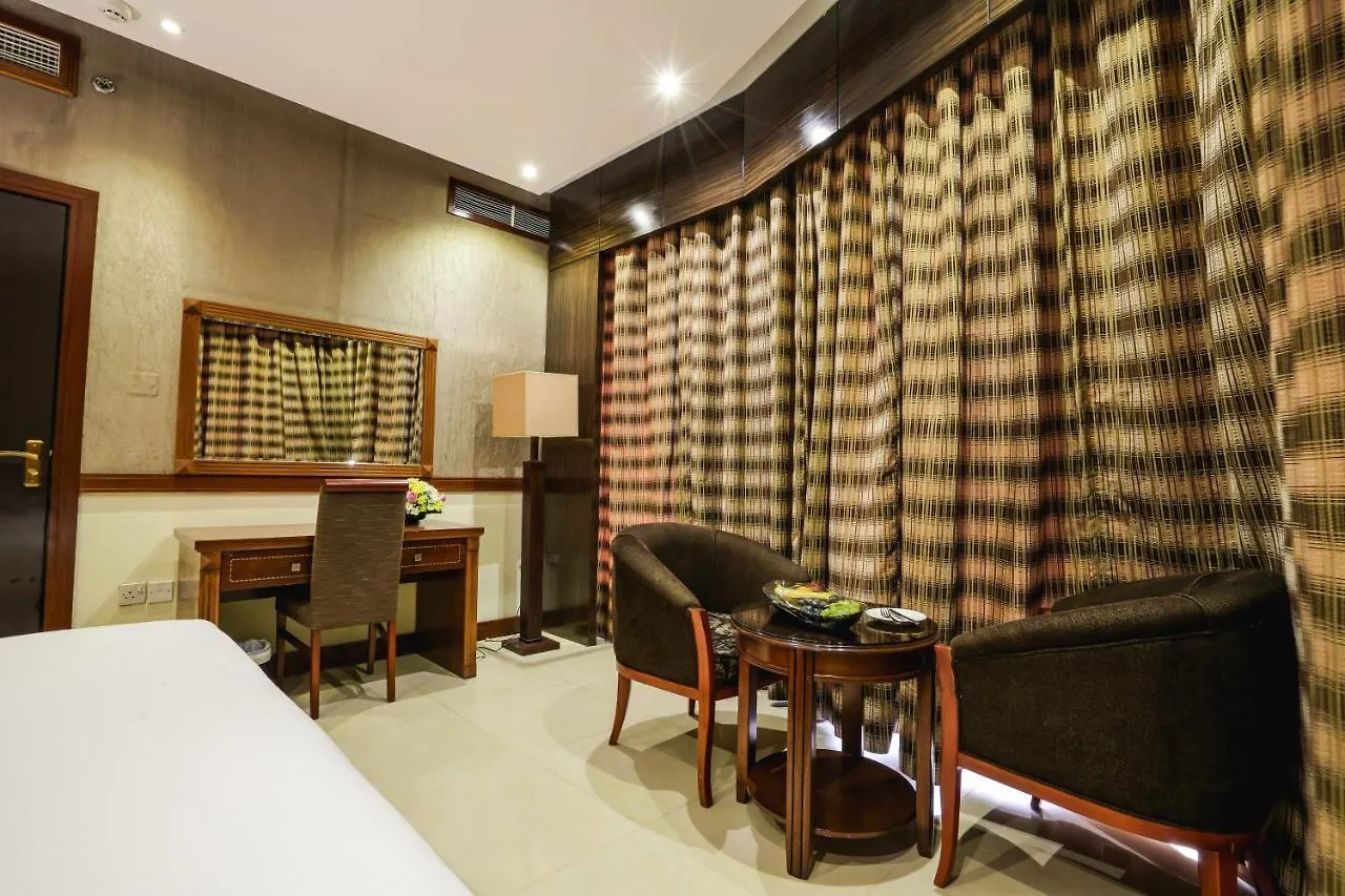 Vendome Palace Hotel Dubai 3*,